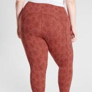 NWT ATHLETA Ultimate Stash Pocket Snake 7/8 Tights